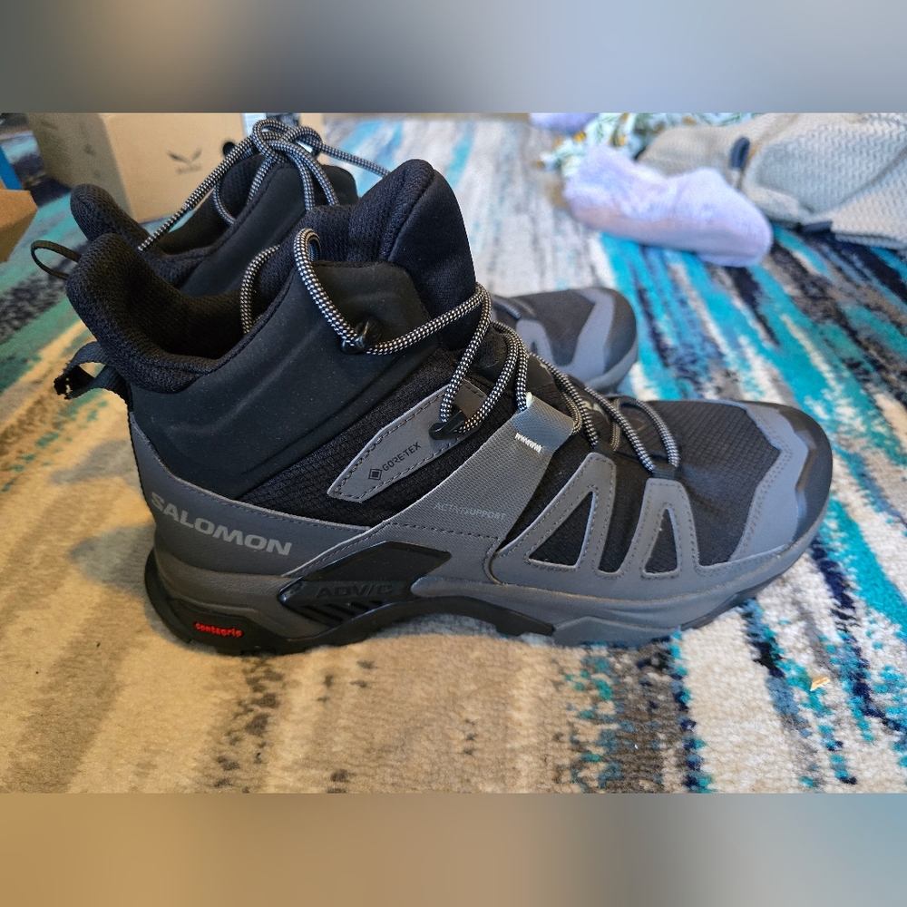 X Ultra 4 Mid GTX Hiking Shoe M